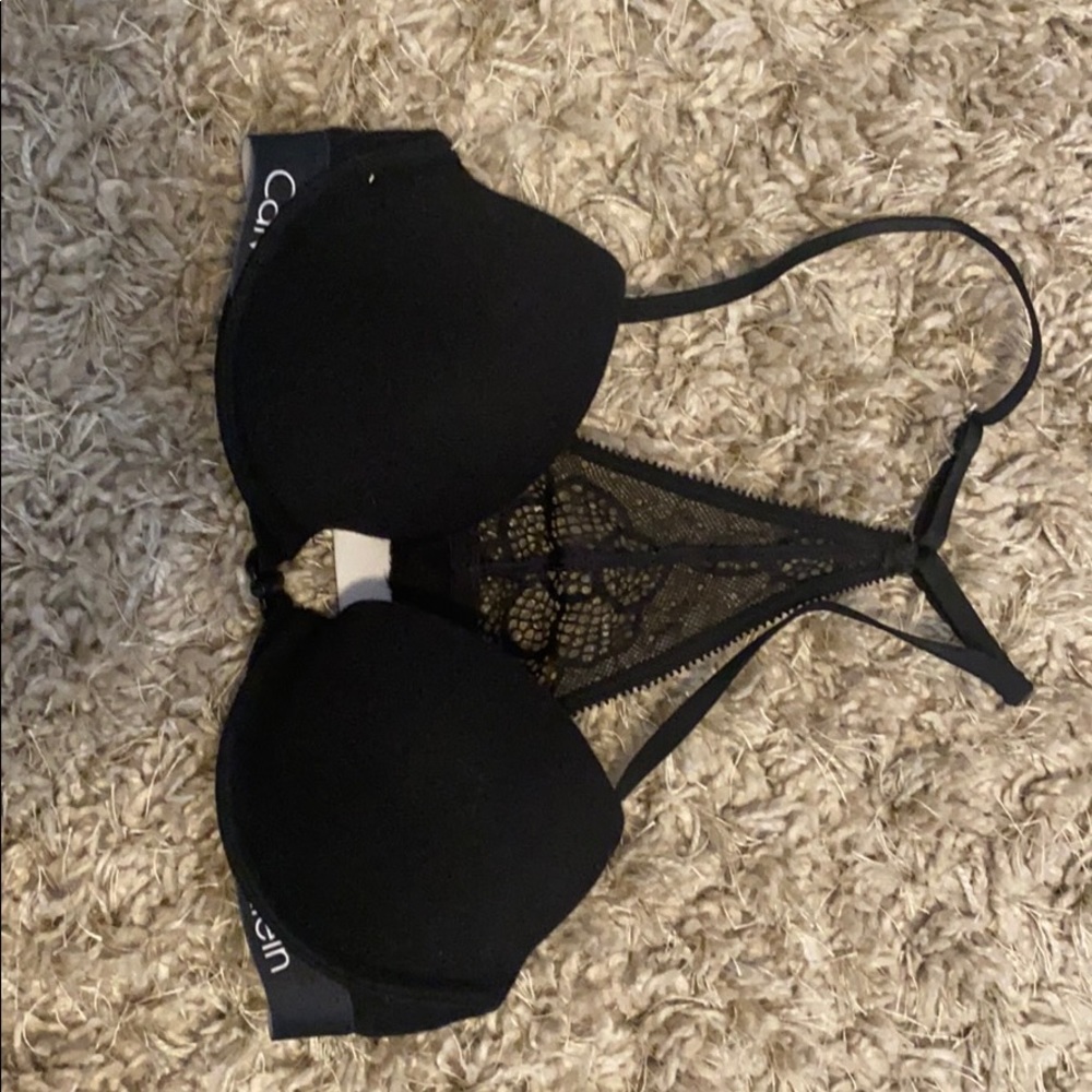 Calvin Klein Push-Up Bra / Size 32b